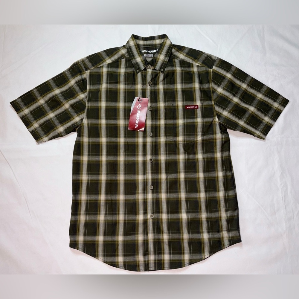 Wolverine NWT Men’s Size M Dark Olive Green Plaid Mortar Short Sleeve Shirt